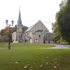Front view of First Baptist Church Port Hope building